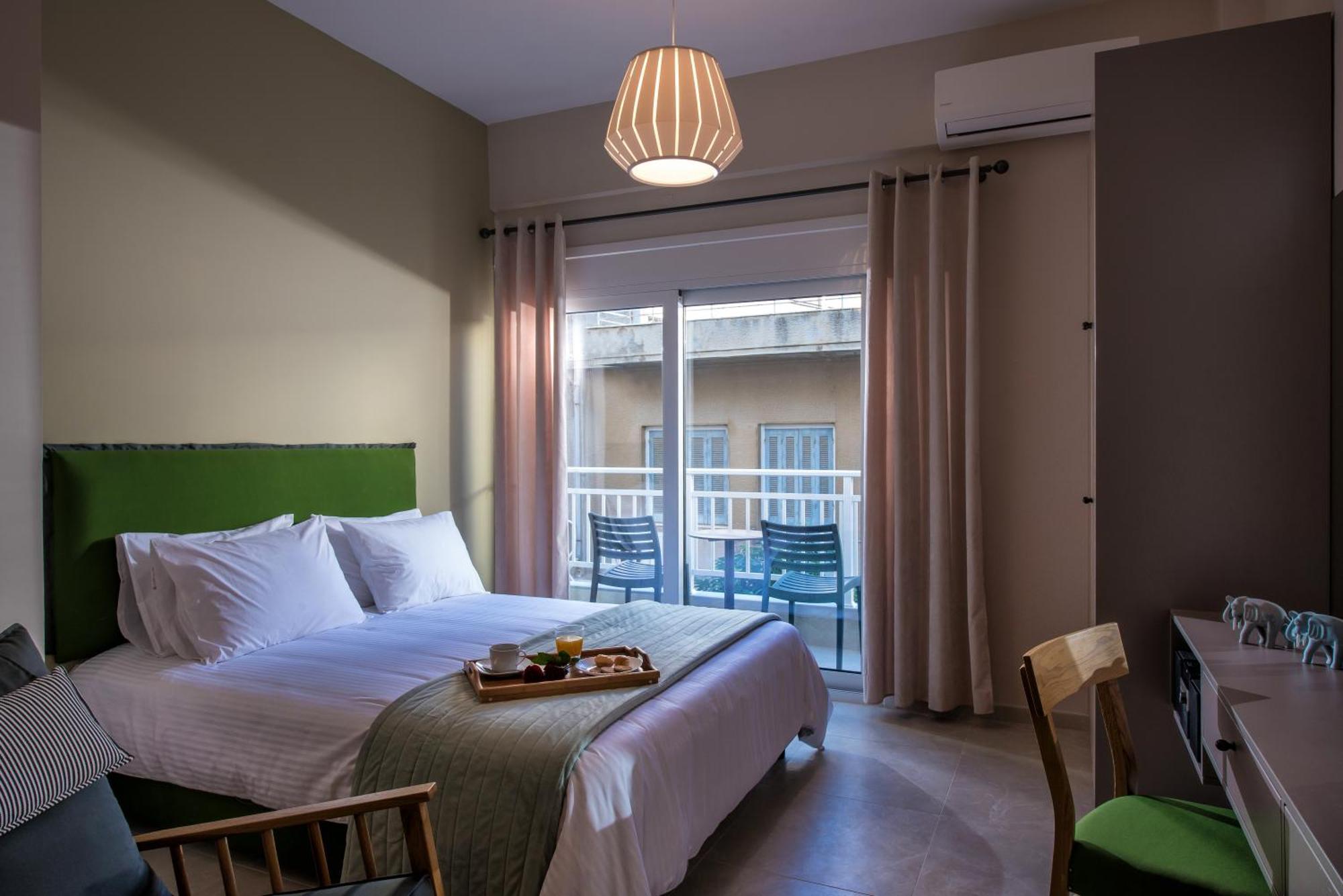 Downtown Central Apartments Candia Esterno foto
